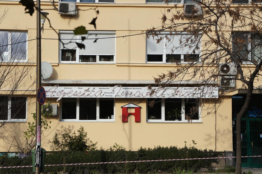 Agentia H Accommodation บูคาเรสต์ ภายนอก รูปภาพ