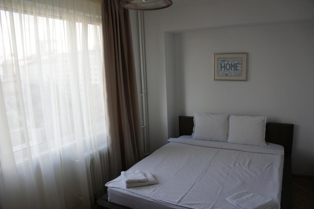 Agentia H Accommodation บูคาเรสต์ ภายนอก รูปภาพ