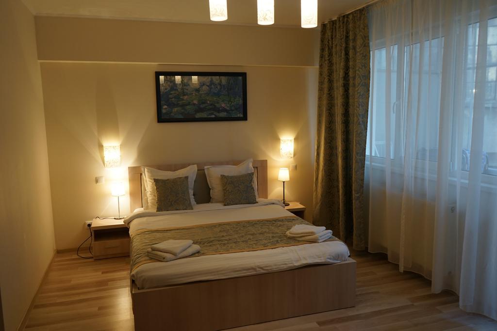 Agentia H Accommodation บูคาเรสต์ ภายนอก รูปภาพ